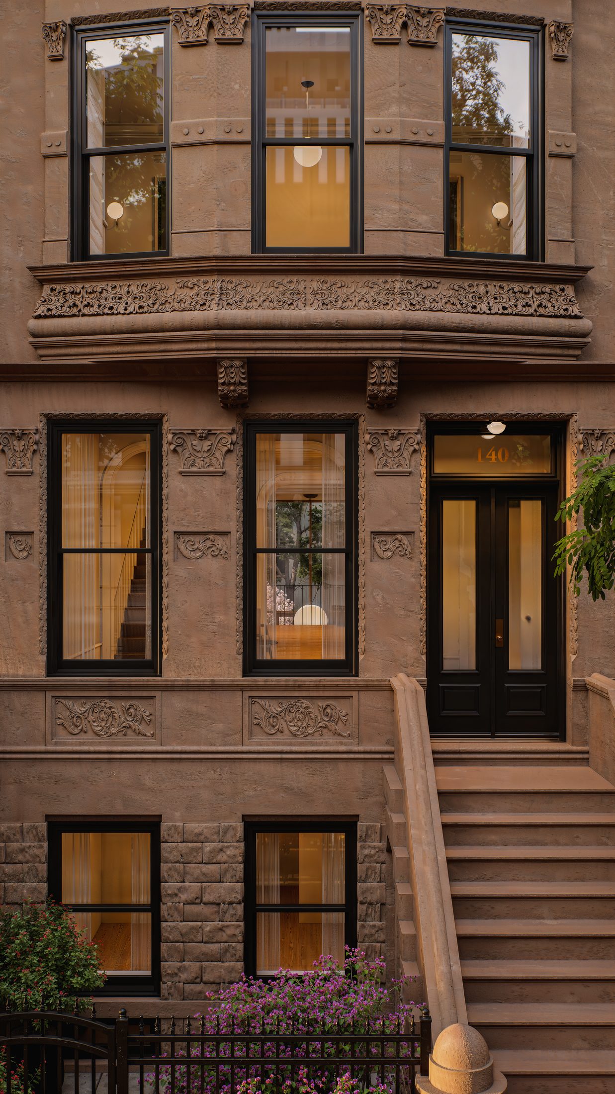Upper West Side Townhouse, image 3